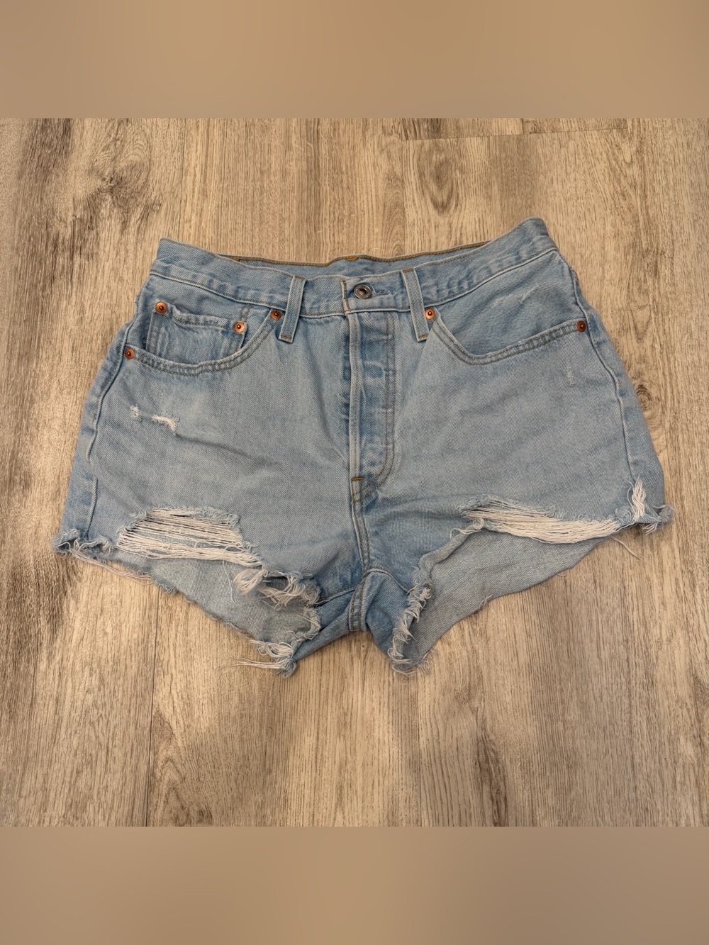 Levi’s 501 Light Wash Distressed Button Fly Denim Shorts Size 30